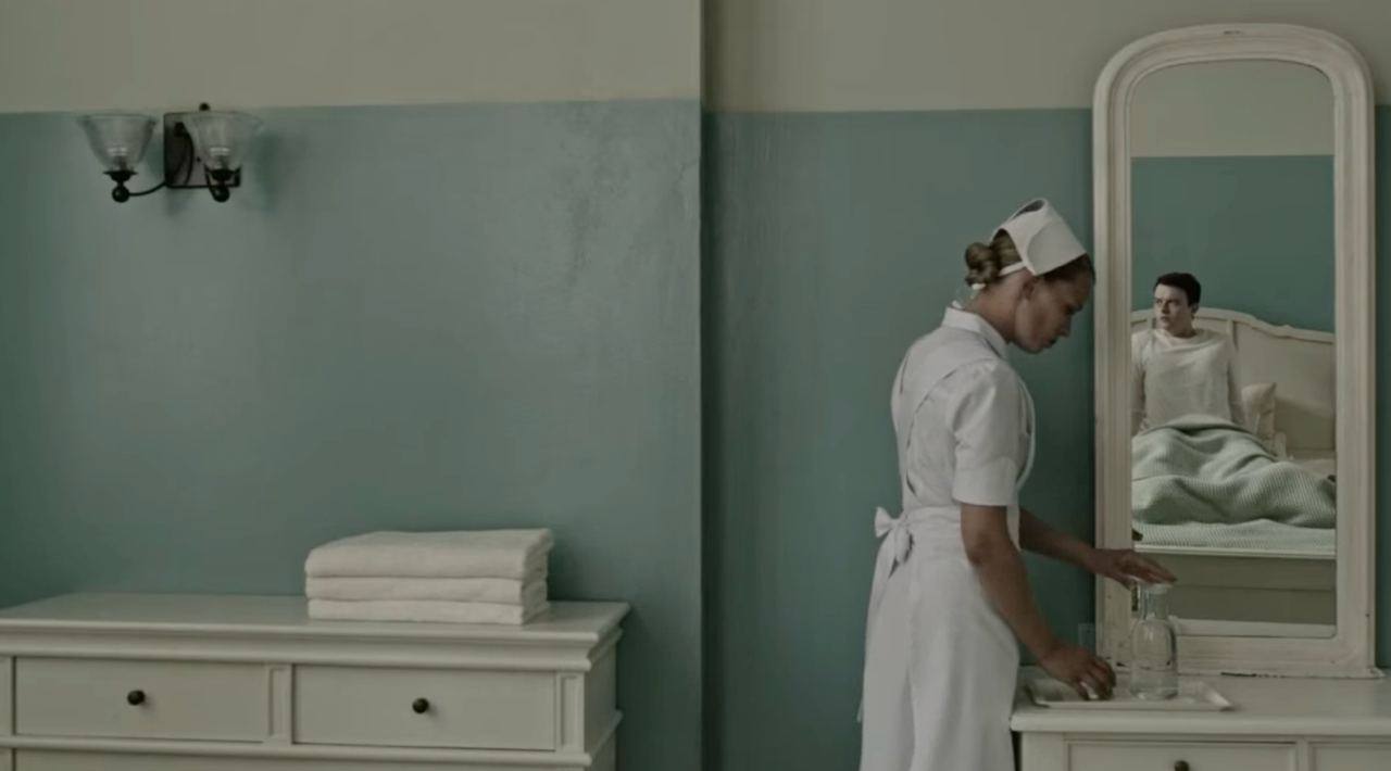 Кадр из материала к обзору «Лекарство от здоровья»